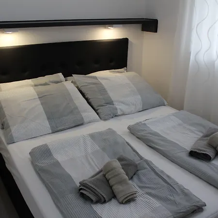 Marina Otel Ruskamen