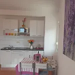 Marina 4*